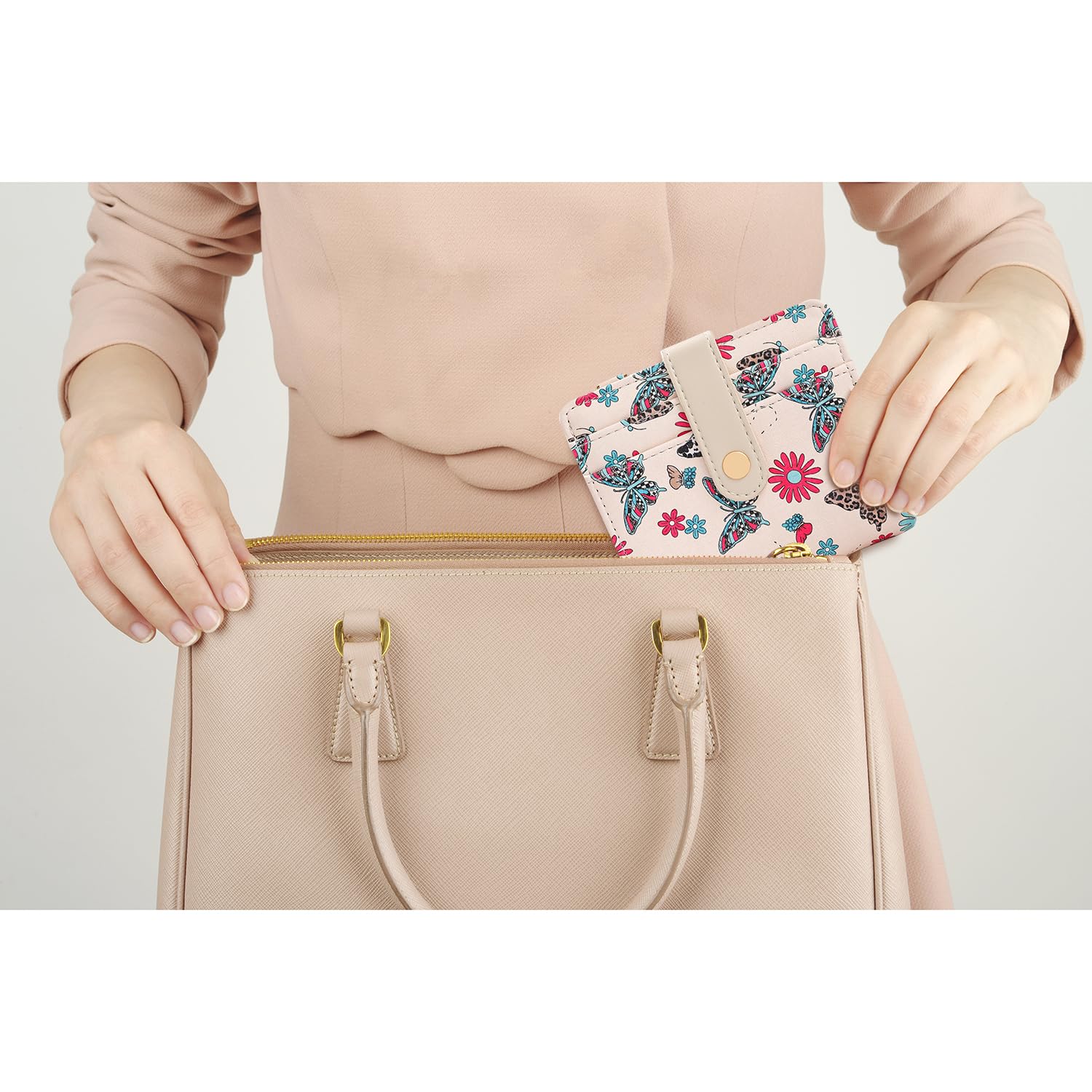 The Aurora Floral Shield: Premium RFID-Protected Leather Wallet