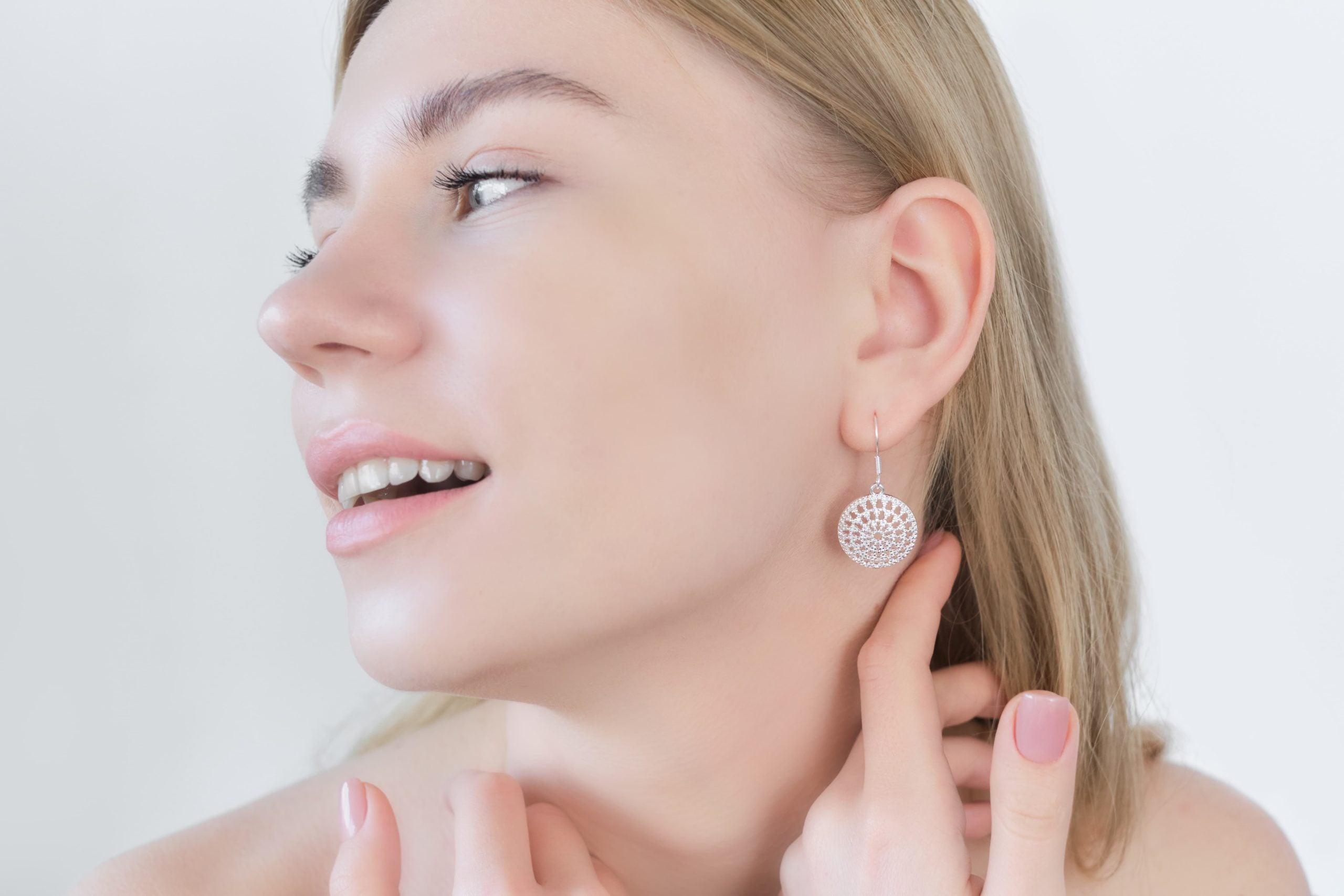 Aurinko Filigree Earrings – Silver-Plated Finnish Craftsmanship