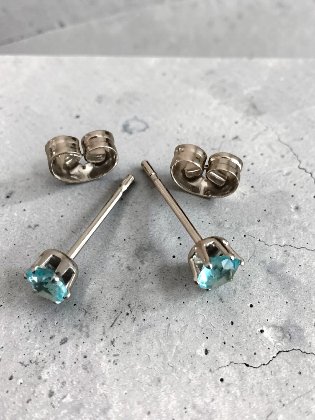 Aquamarine Sparkle Studs – 316L Surgical Steel & Synthetic Zirconia