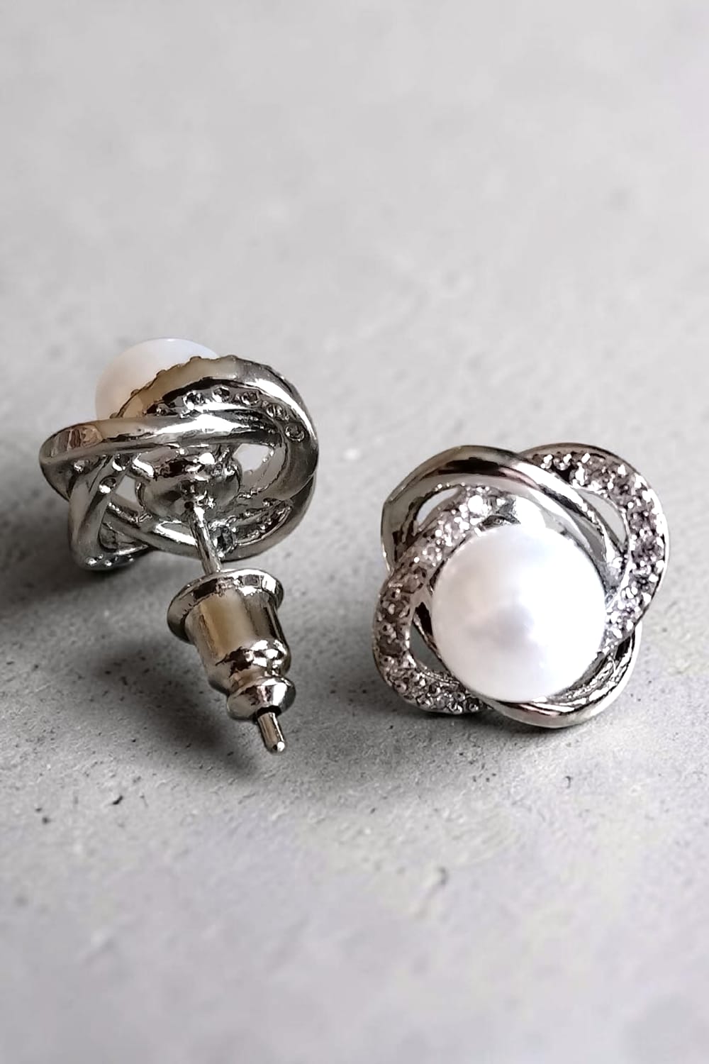 Timeless Radiance Pearl Set – Stainless Steel