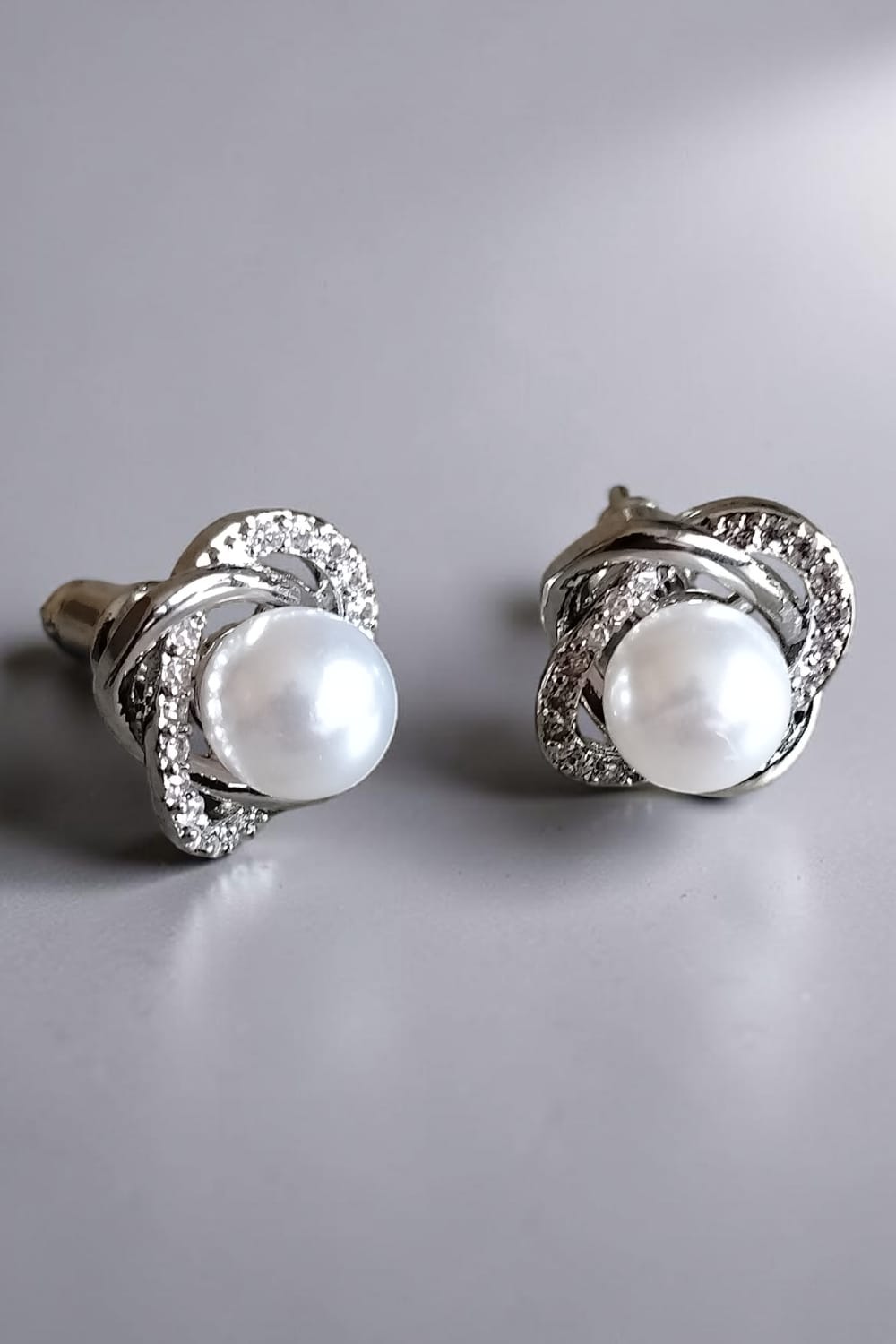 Timeless Radiance Pearl Set – Stainless Steel