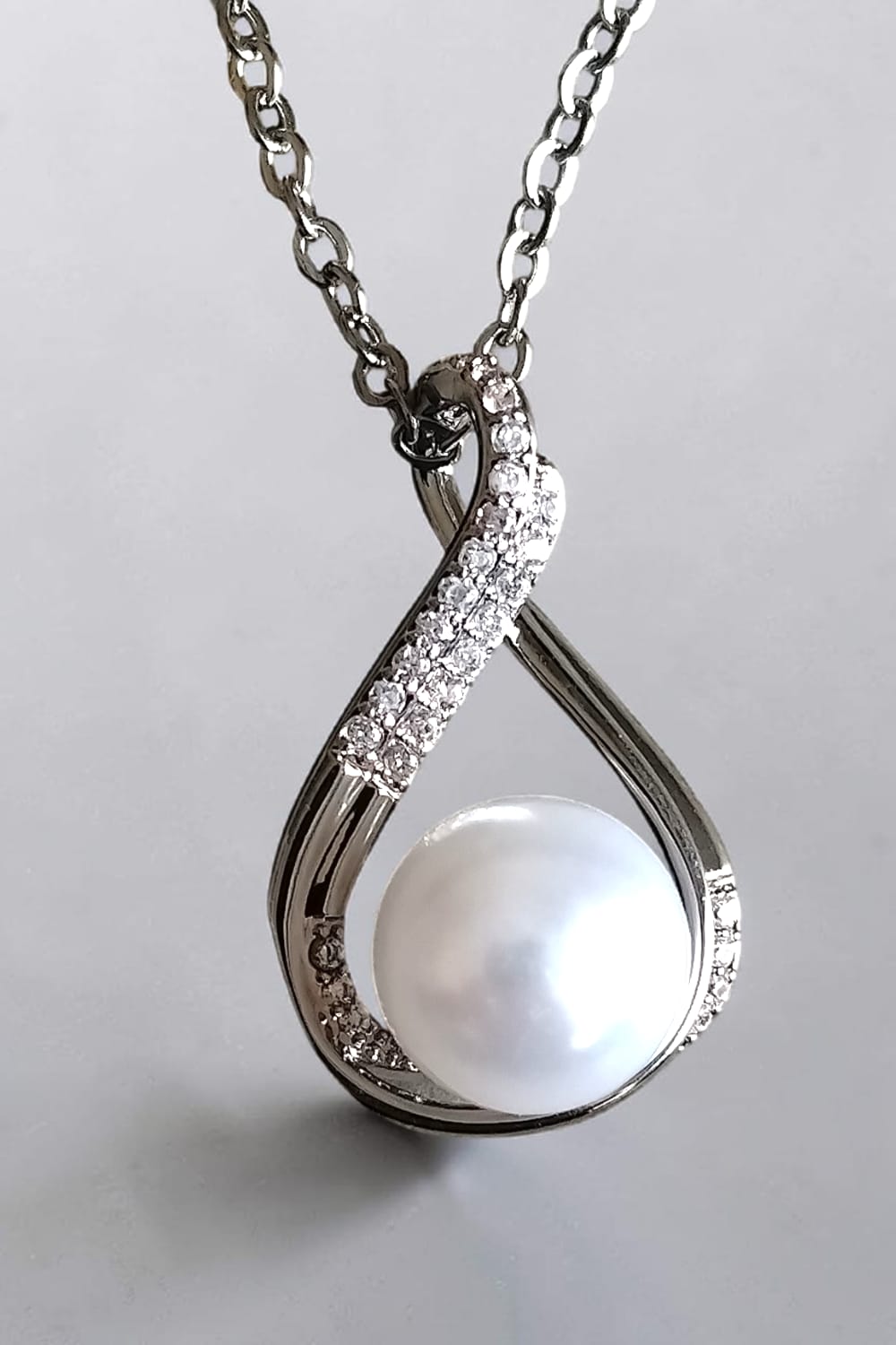 Timeless Radiance Pearl Set – Stainless Steel